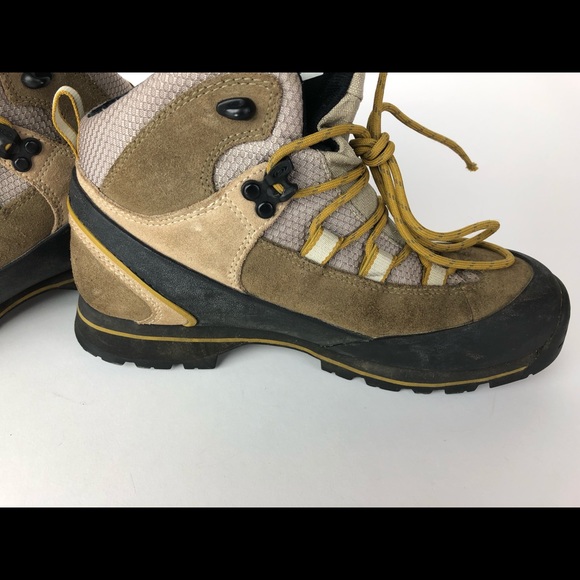 salomon climadry boots